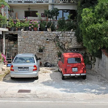 Apartment With A Parking Space - 5582