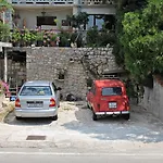 شقة With Parking Space - 5582