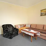 Apartman With Parking Space - 5582 Novi Vinodolski