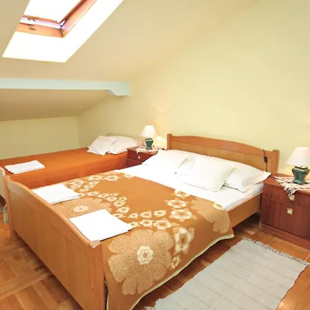 With A Parking Space - 5582 Apartman