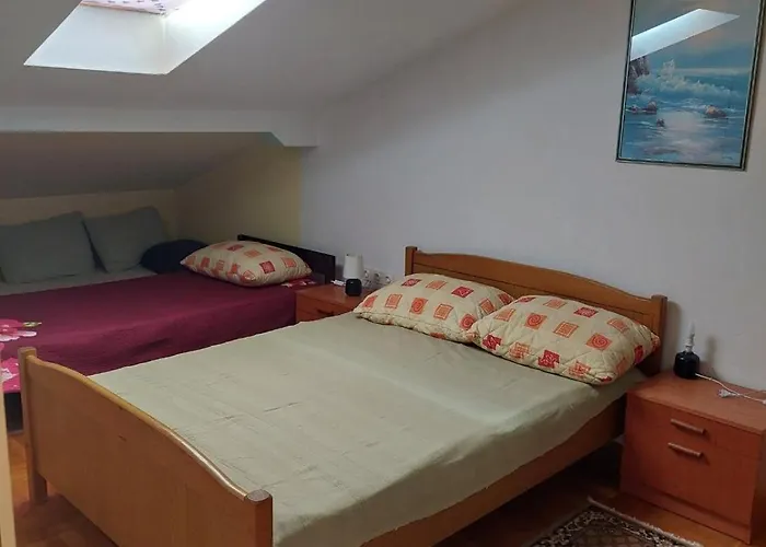 With Parking Space - 5582 Apartment